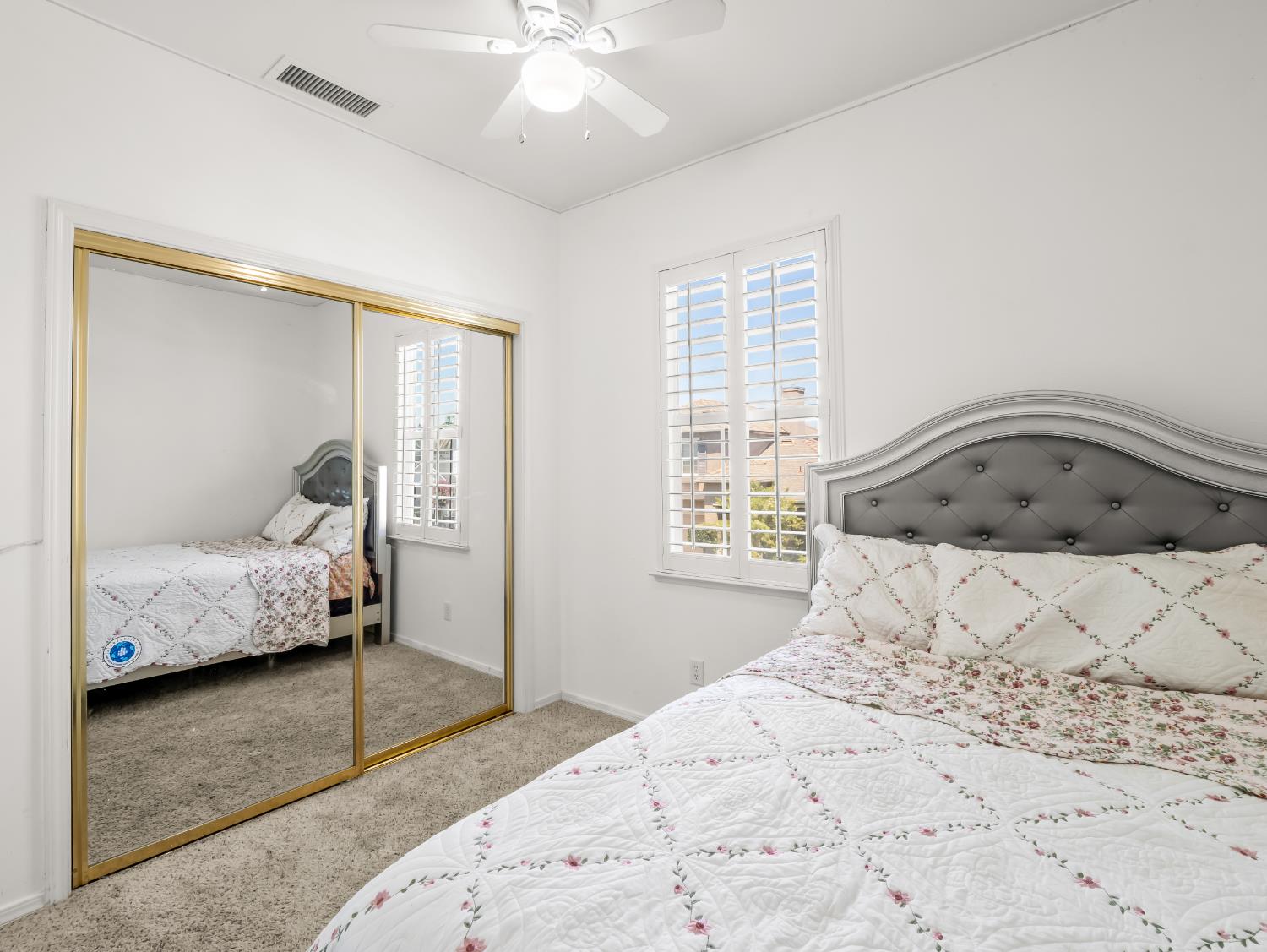 732 W Tivoli Ln, Clovis, CA 93619