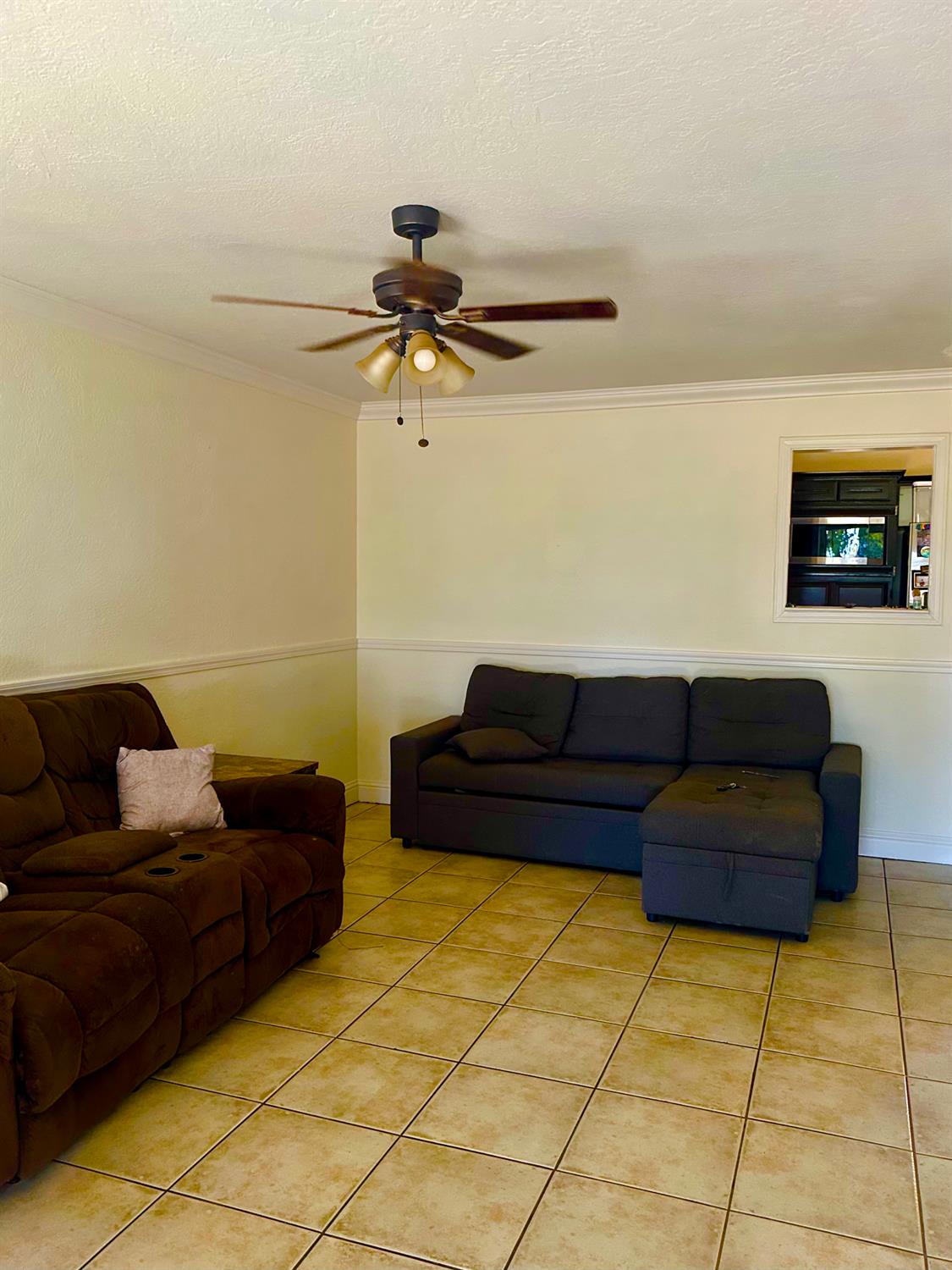 4736 E Lyell Ave, Fresno, CA 93702