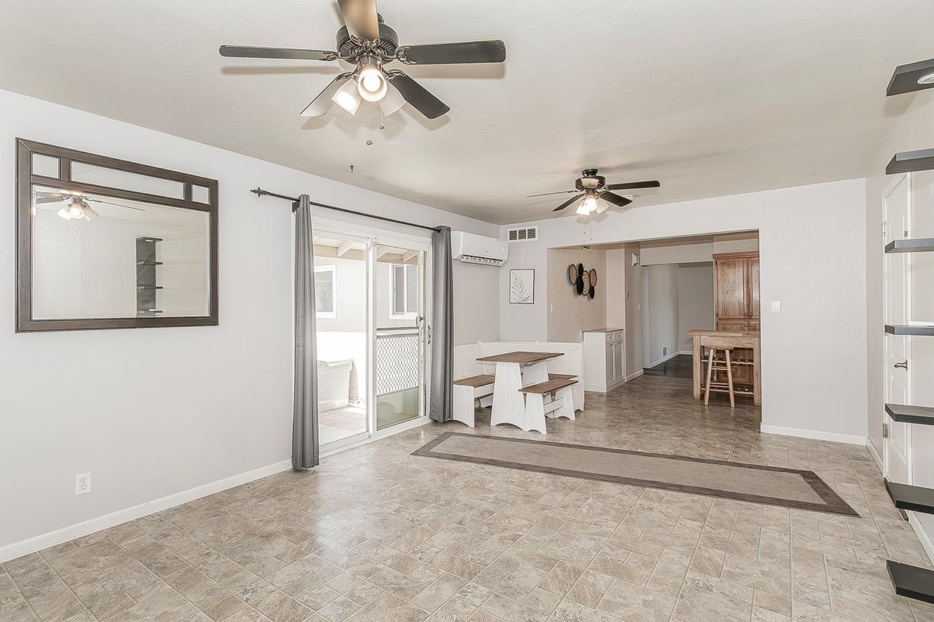 2014 N Kensington Way, Hanford, CA 93230