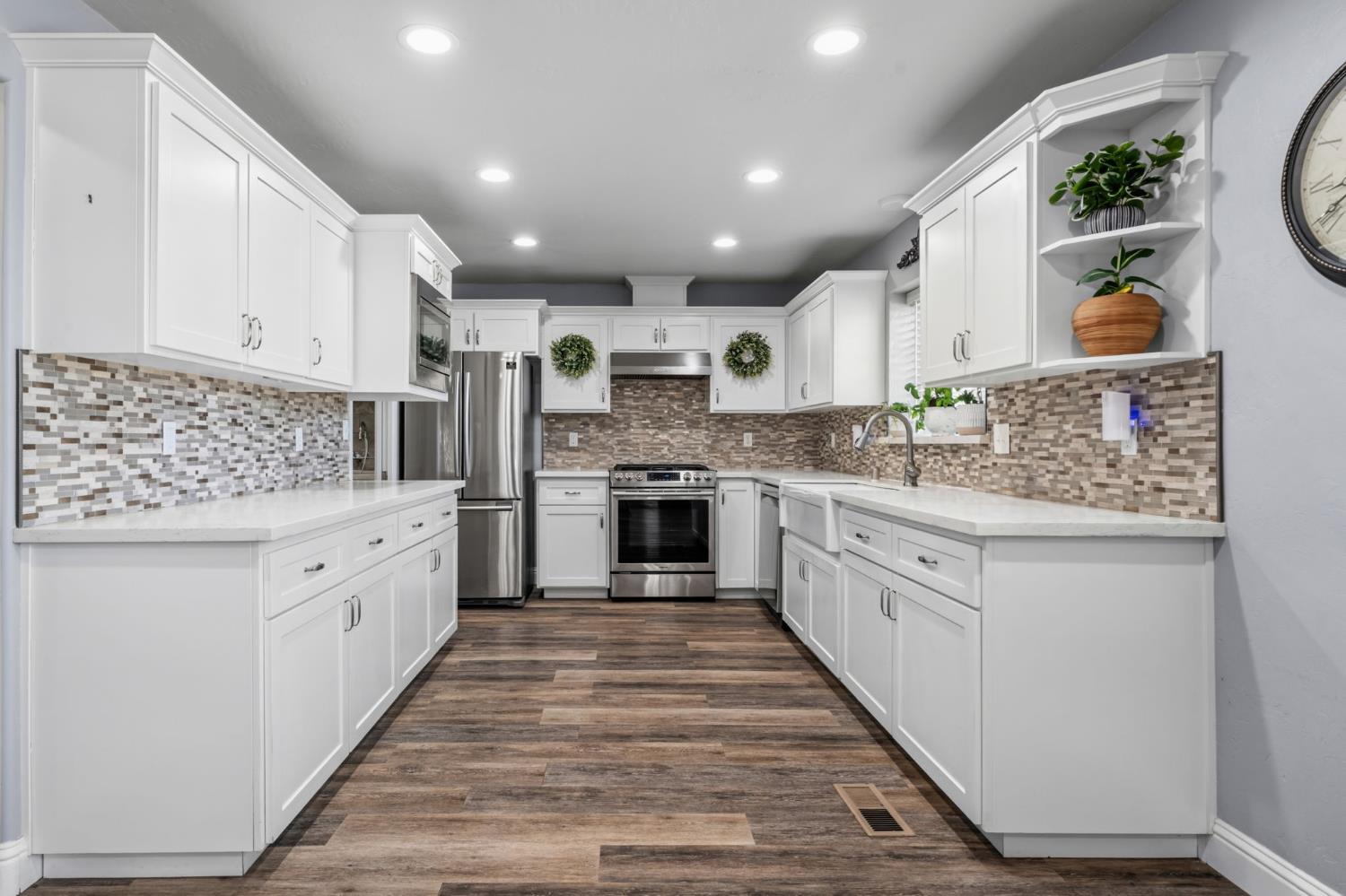 720 E Adams Ave, Fowler, CA 93625