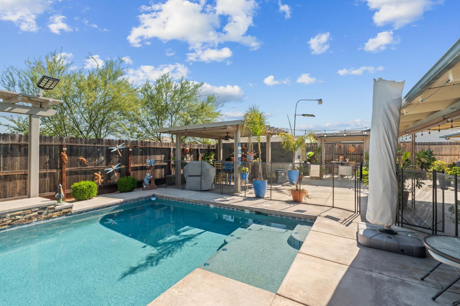 720 E Adams Ave, Fowler, CA 93625