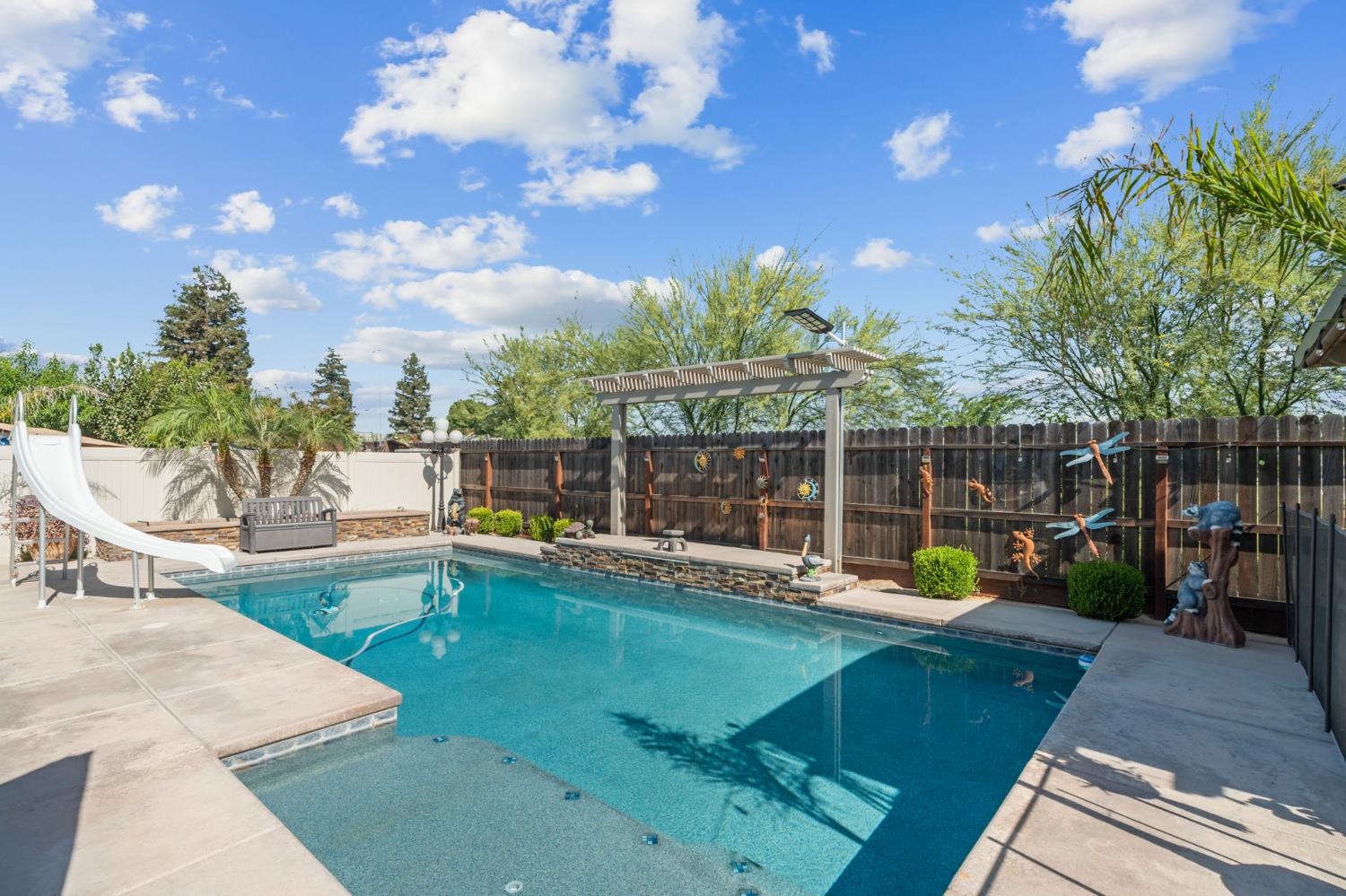 720 E Adams Ave, Fowler, CA 93625