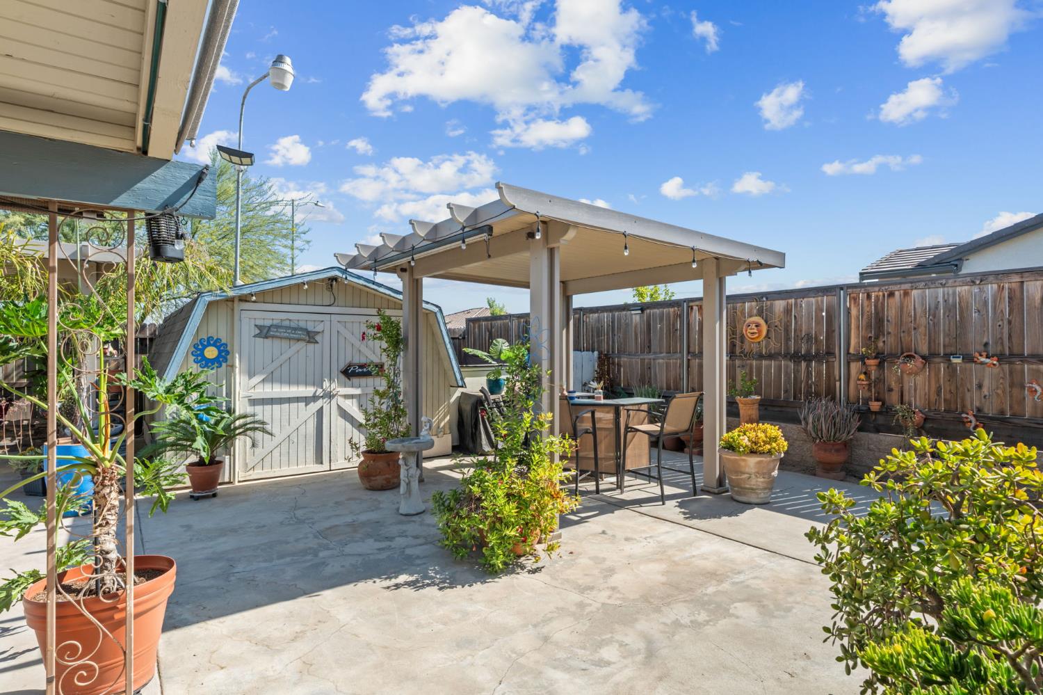 720 E Adams Ave, Fowler, CA 93625