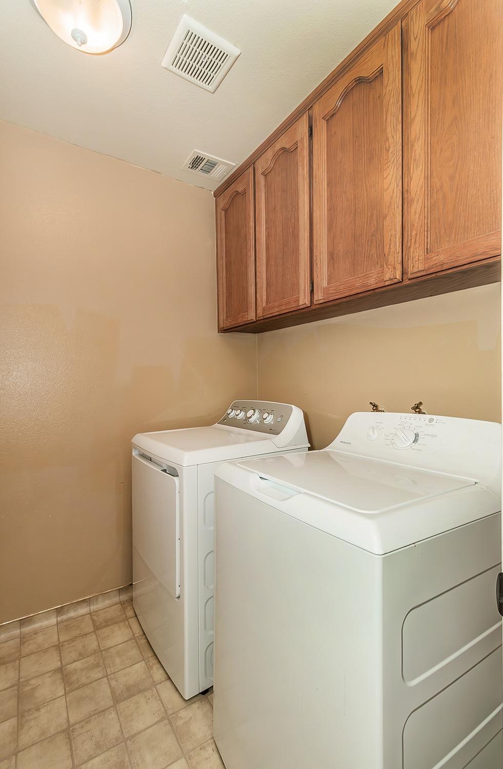 6155 N Haslam Ave, Fresno, CA 93711