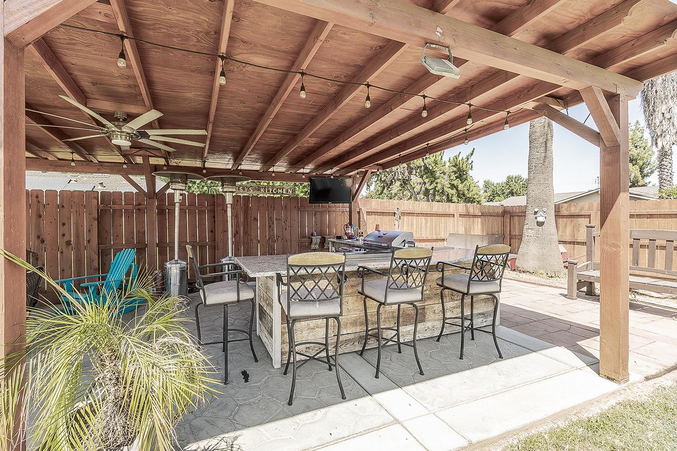 1534 S Sylmar Ave, Fresno, CA 93727