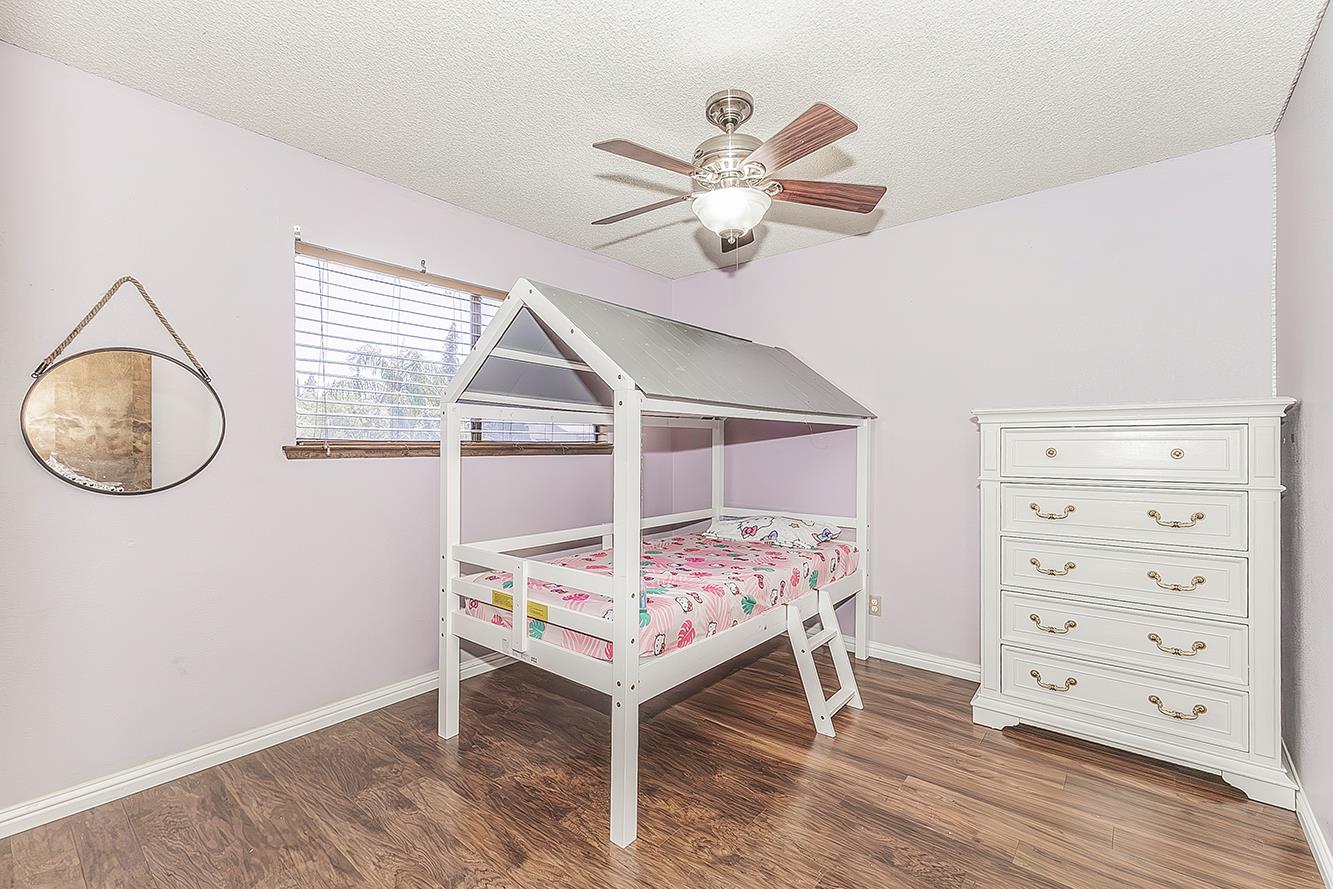 1534 S Sylmar Ave, Fresno, CA 93727