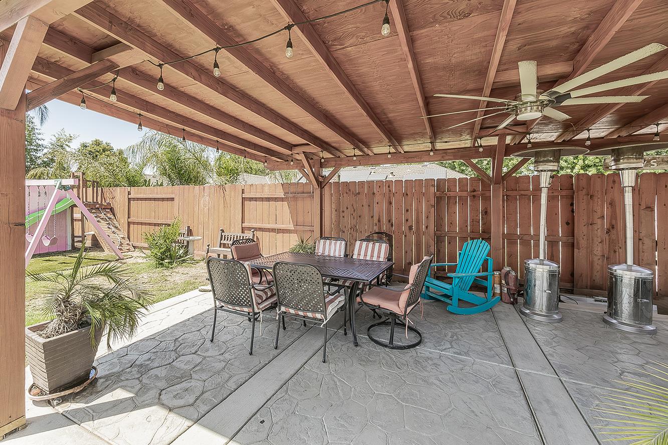 1534 S Sylmar Ave, Fresno, CA 93727