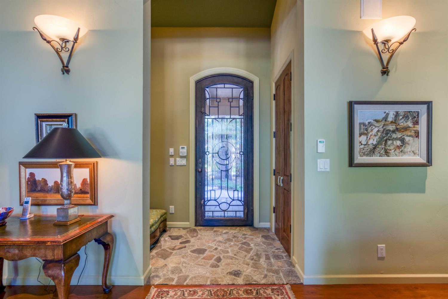 39155 Pitchwood Ln, Shaver Lake, CA 93664