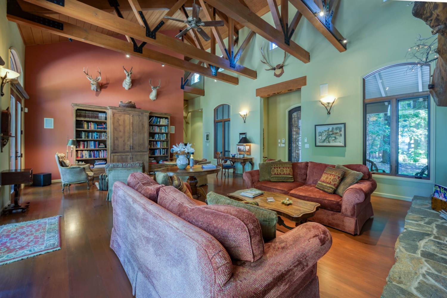 39155 Pitchwood Ln, Shaver Lake, CA 93664