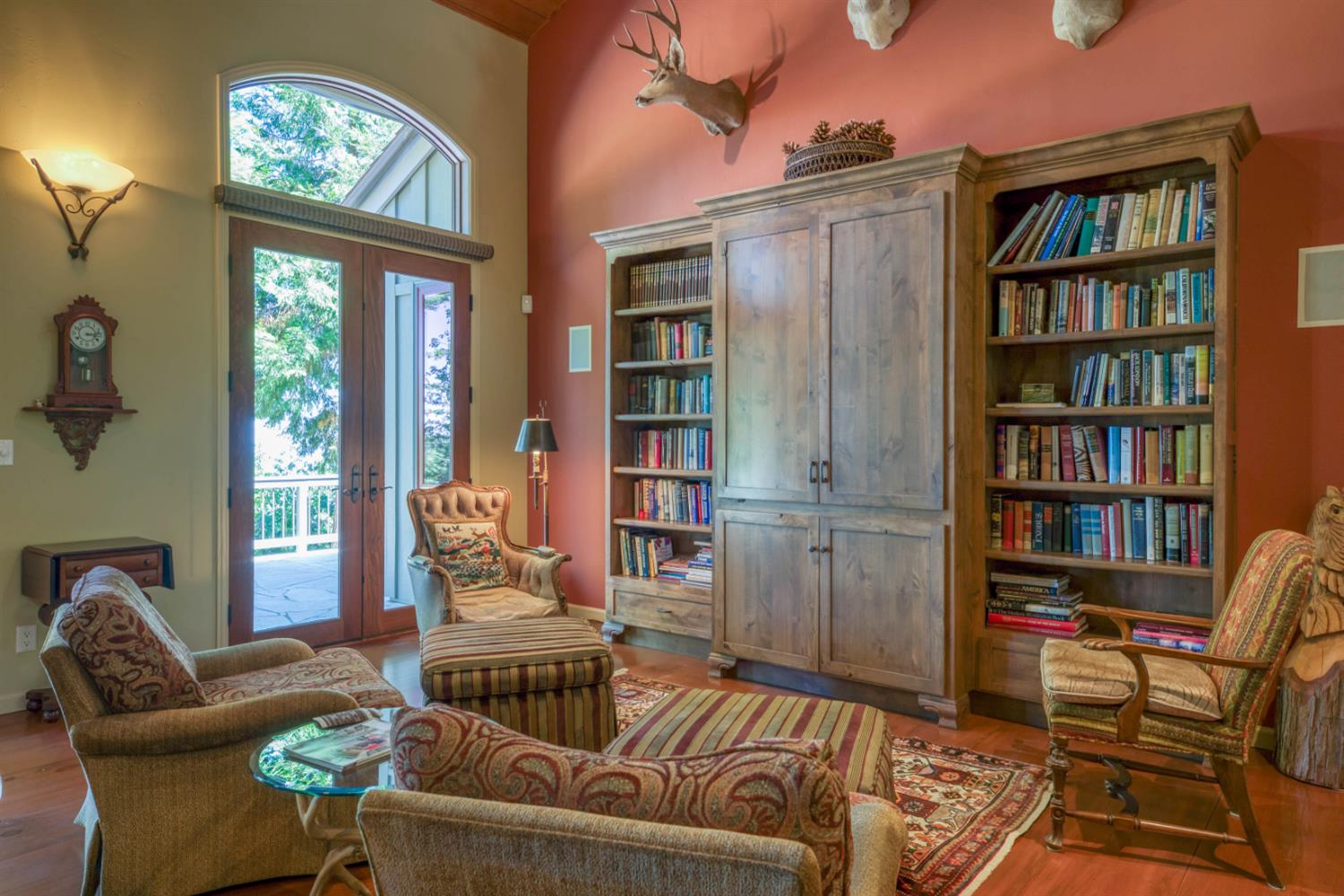39155 Pitchwood Ln, Shaver Lake, CA 93664