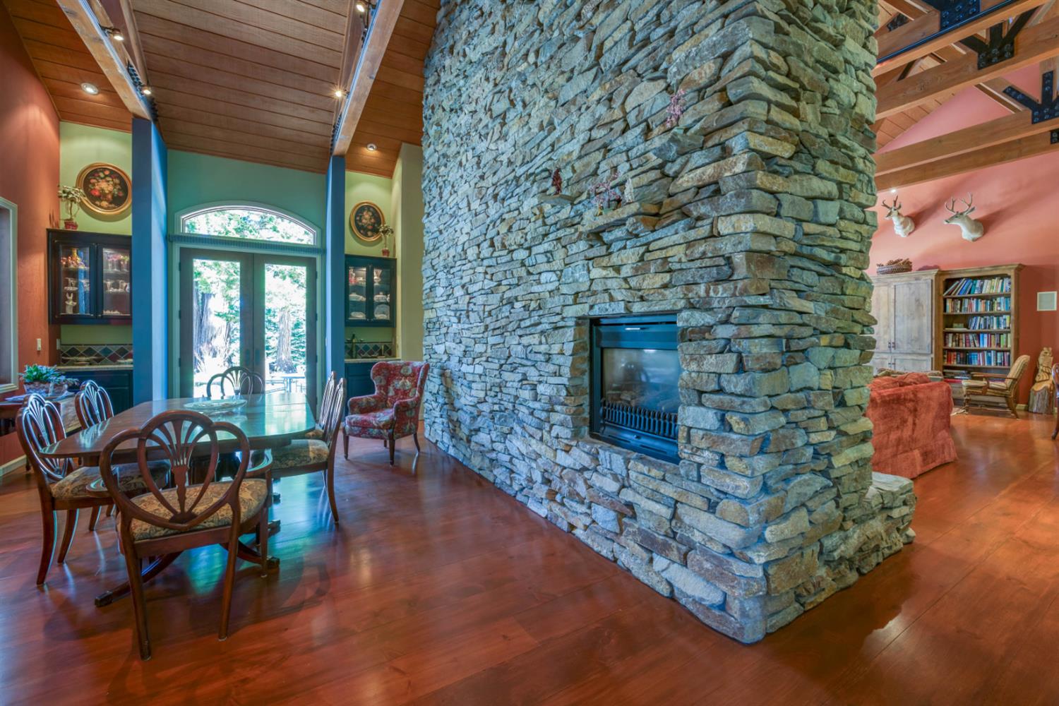39155 Pitchwood Ln, Shaver Lake, CA 93664