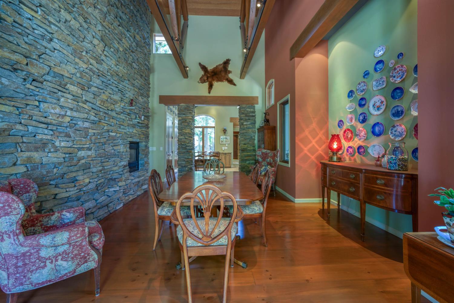 39155 Pitchwood Ln, Shaver Lake, CA 93664