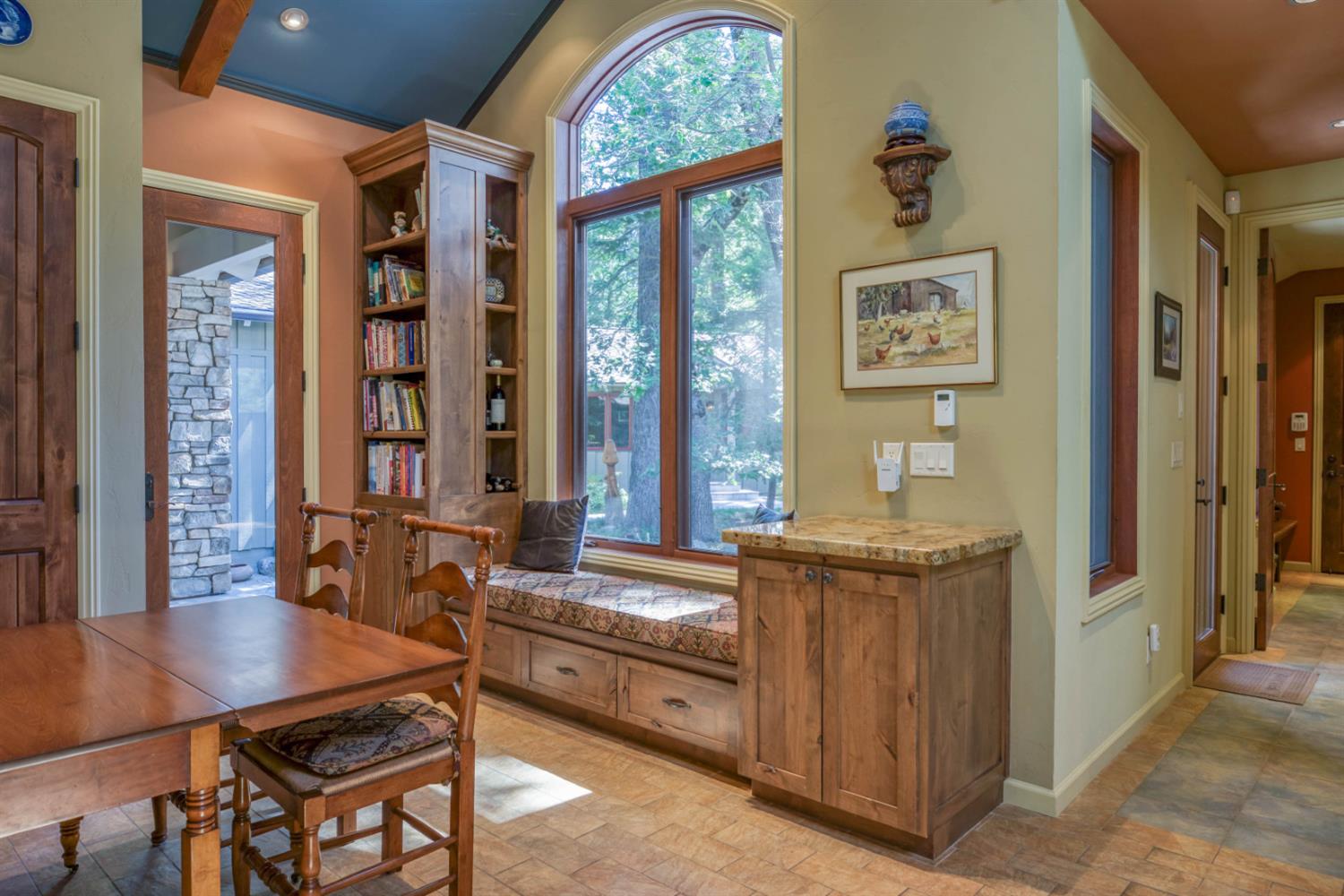 39155 Pitchwood Ln, Shaver Lake, CA 93664