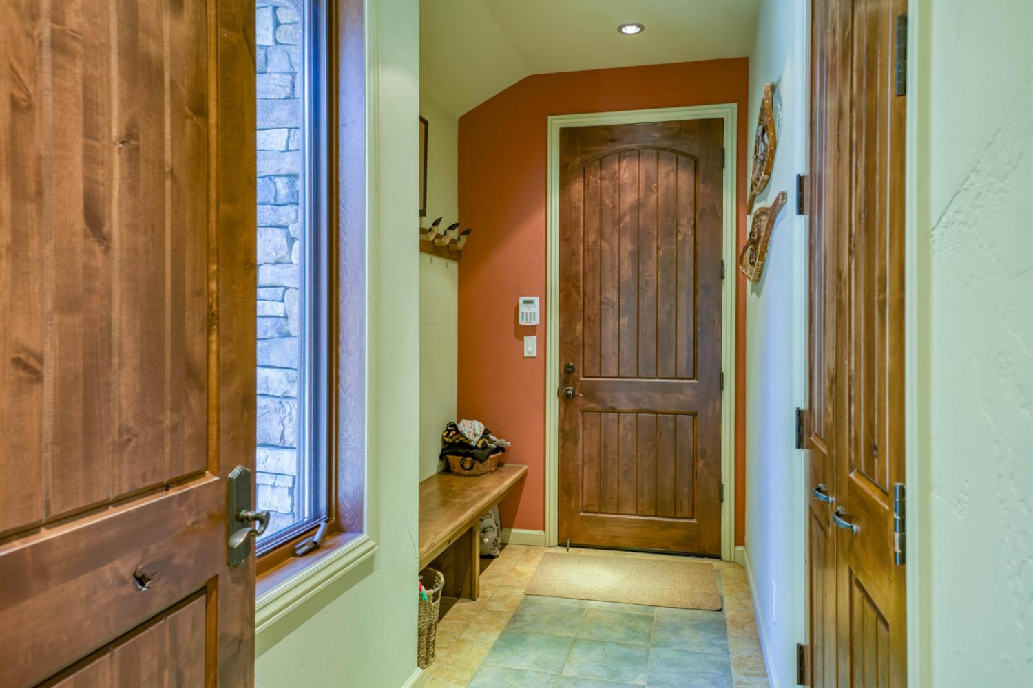 39155 Pitchwood Ln, Shaver Lake, CA 93664