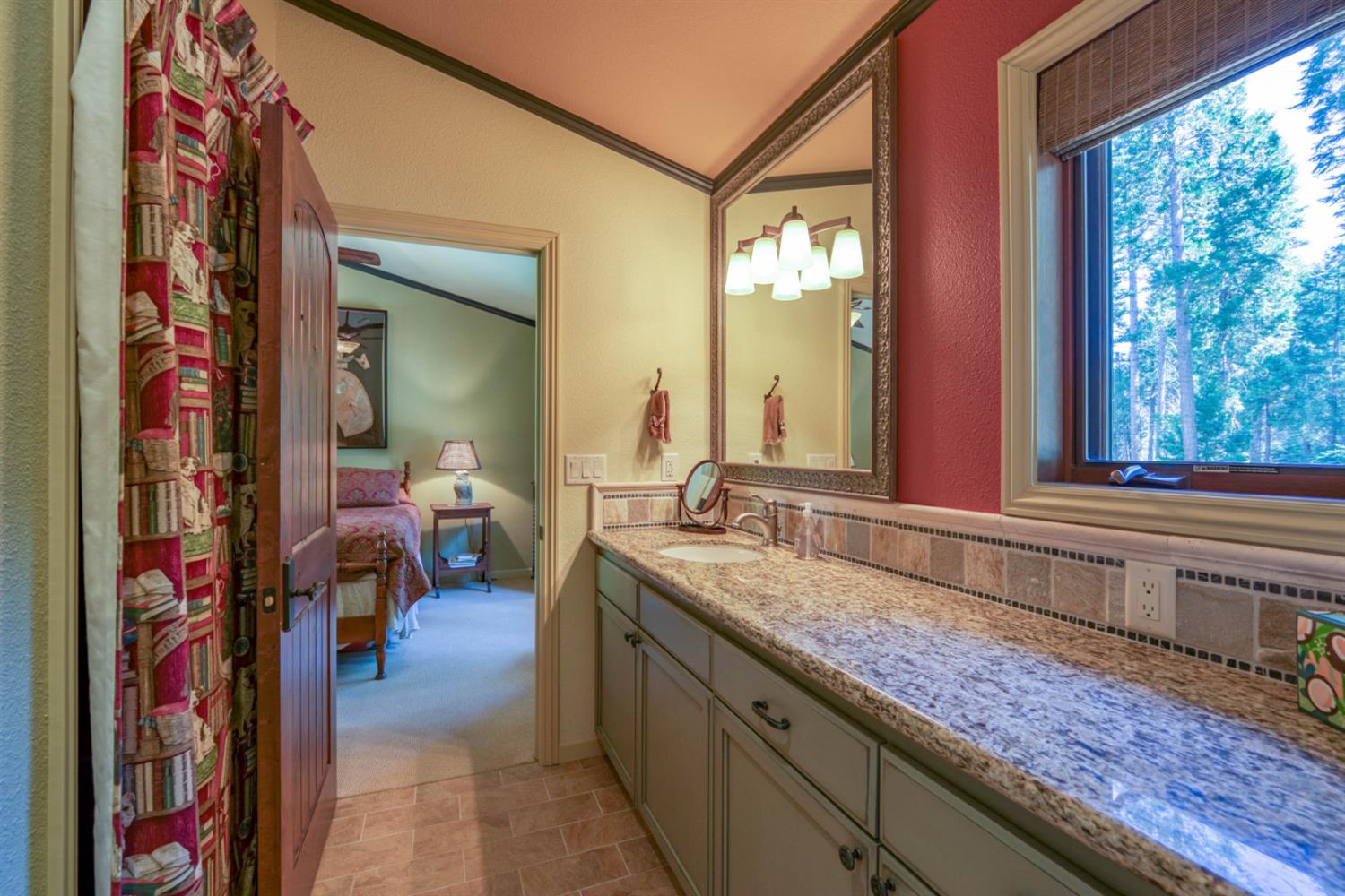 39155 Pitchwood Ln, Shaver Lake, CA 93664