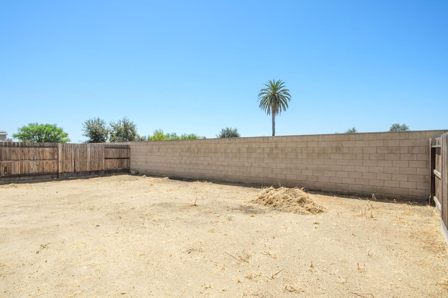 3233 E Mary Ave, Visalia, CA 93292