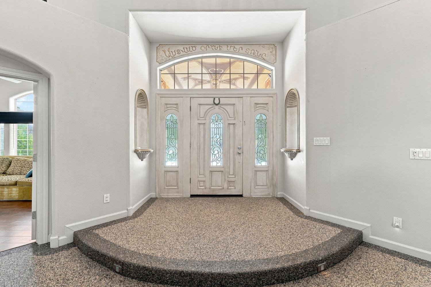 8067 N Belmont Ave, Fresno, CA 93737