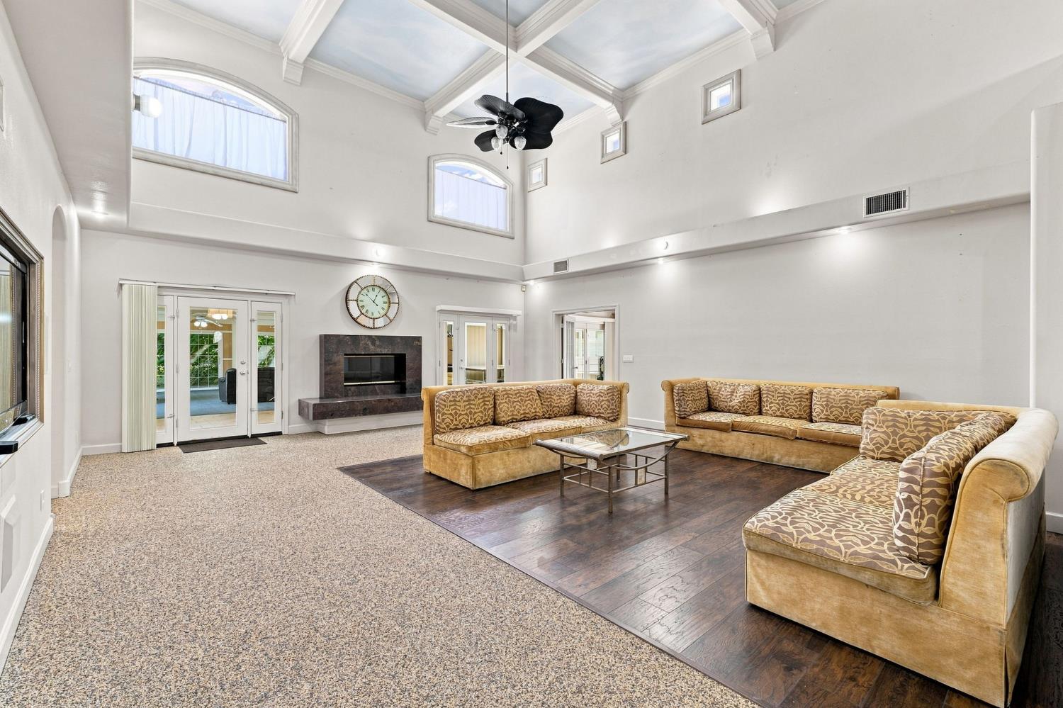 8067 N Belmont Ave, Fresno, CA 93737