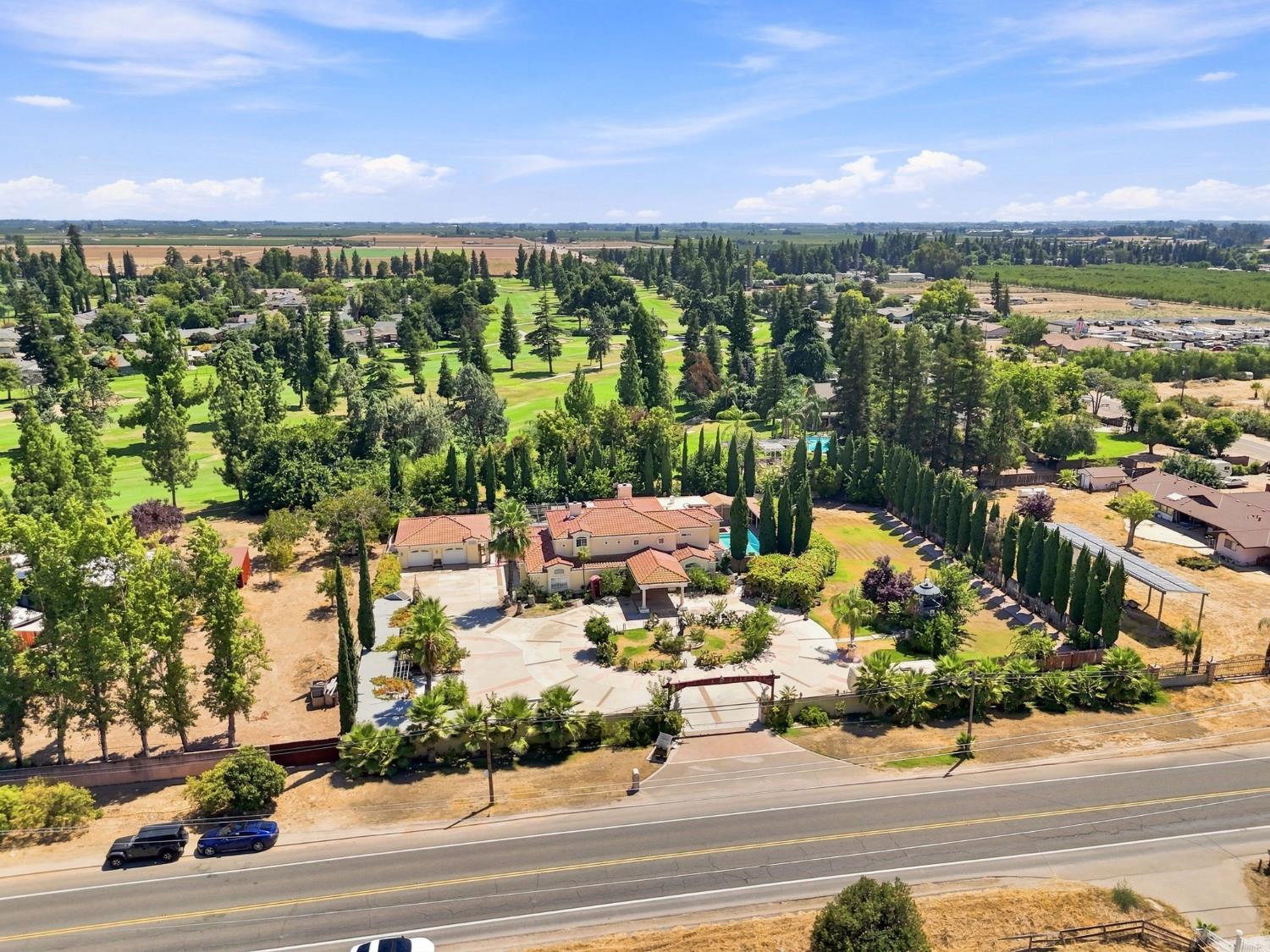 8067 N Belmont Ave, Fresno, CA 93737