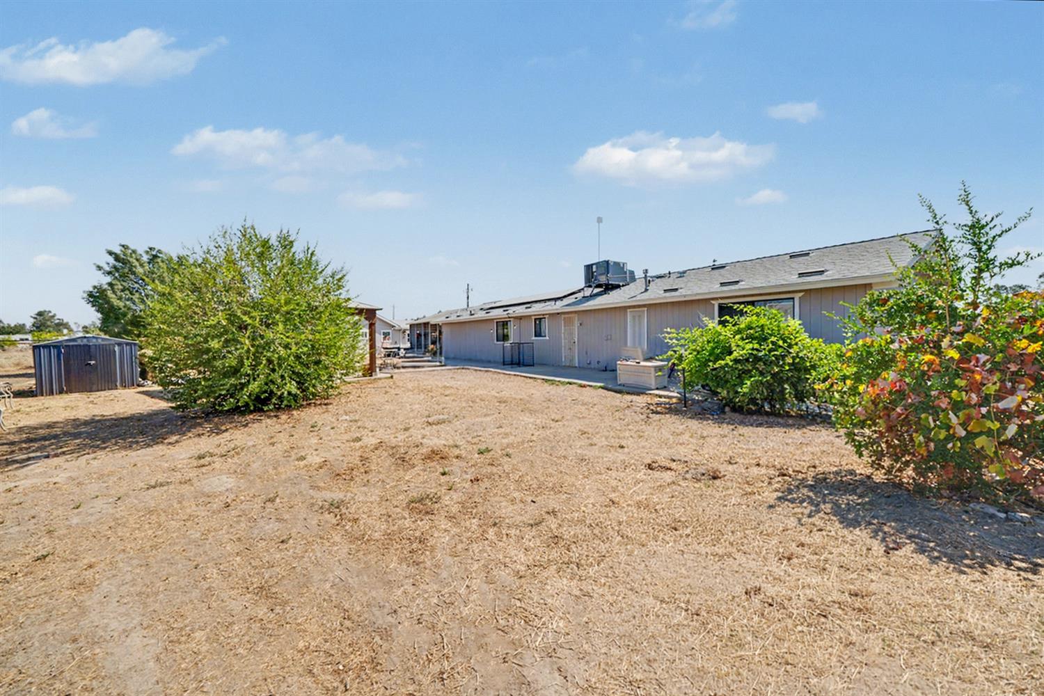 17112 Monreal Rd, Madera, CA 93636
