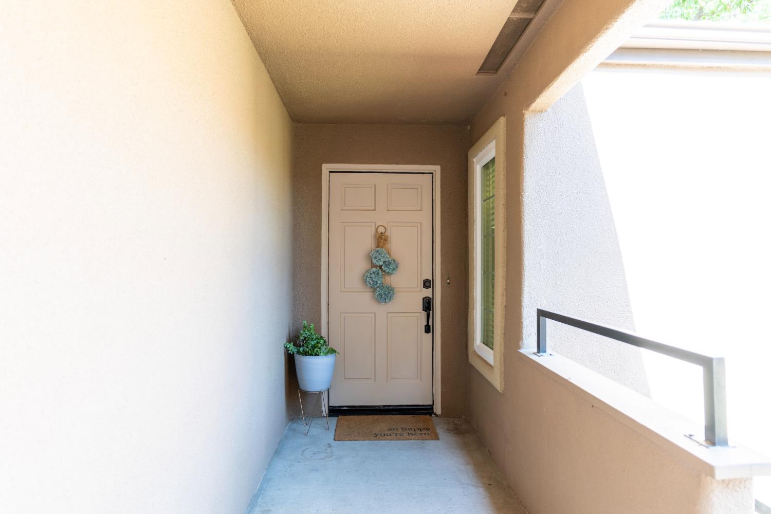 8147 N Cedar Ave #211, Fresno, CA 93720
