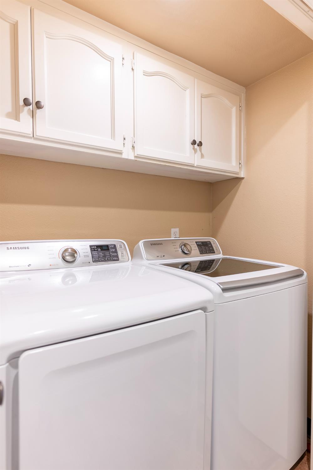 8147 N Cedar Ave #211, Fresno, CA 93720