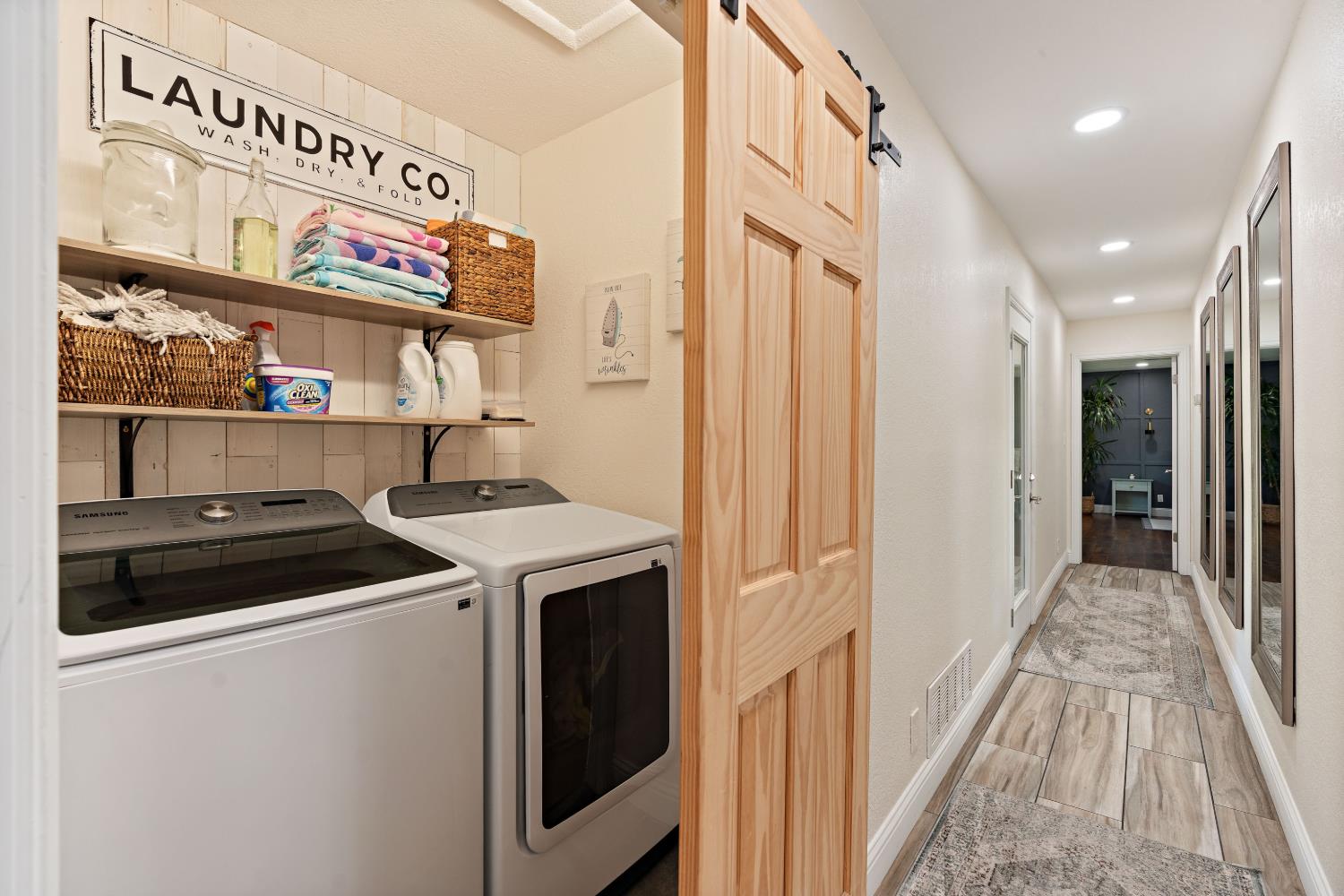 1112 S Sunnyside Ave, Fresno, CA 93727