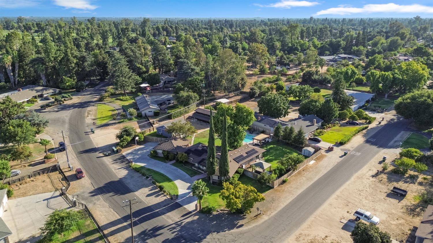 1112 S Sunnyside Ave, Fresno, CA 93727