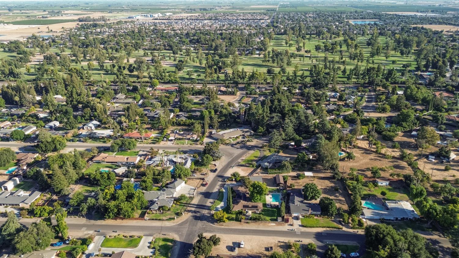 1112 S Sunnyside Ave, Fresno, CA 93727