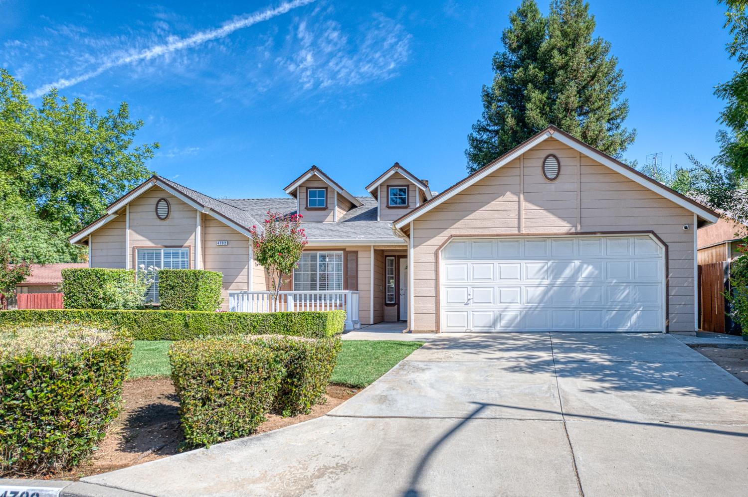 4792 W Mesa Ave, Fresno, CA 93722
