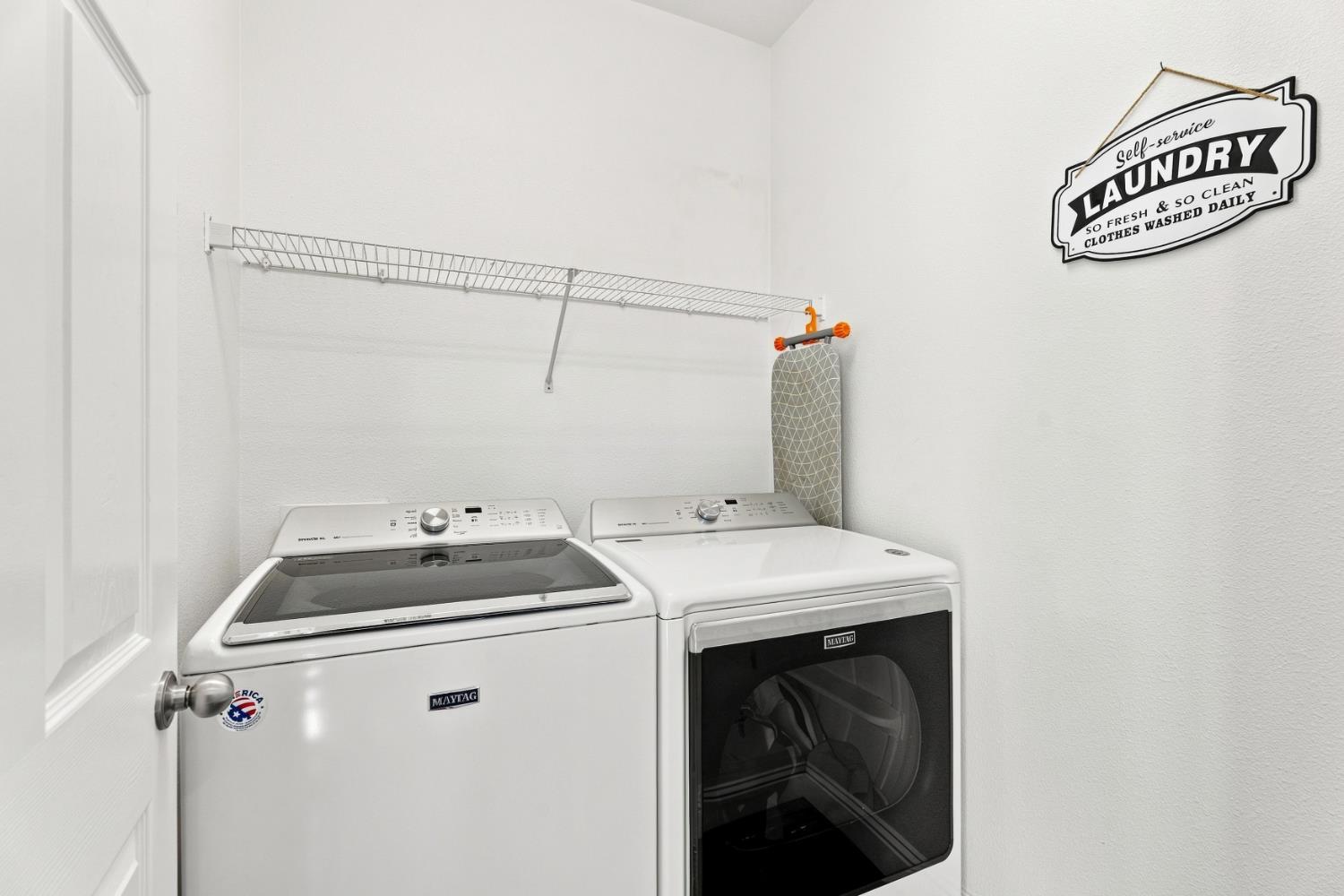 3905 Richmond Ave, Clovis, CA 93619