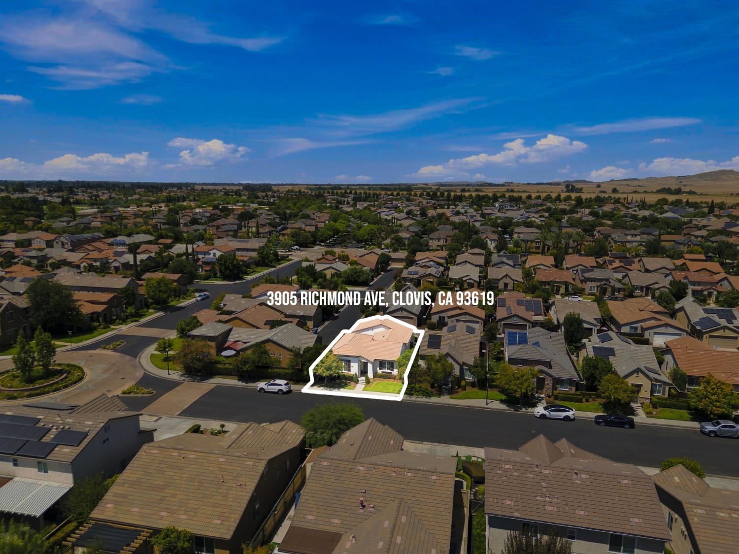 3905 Richmond Ave, Clovis, CA 93619