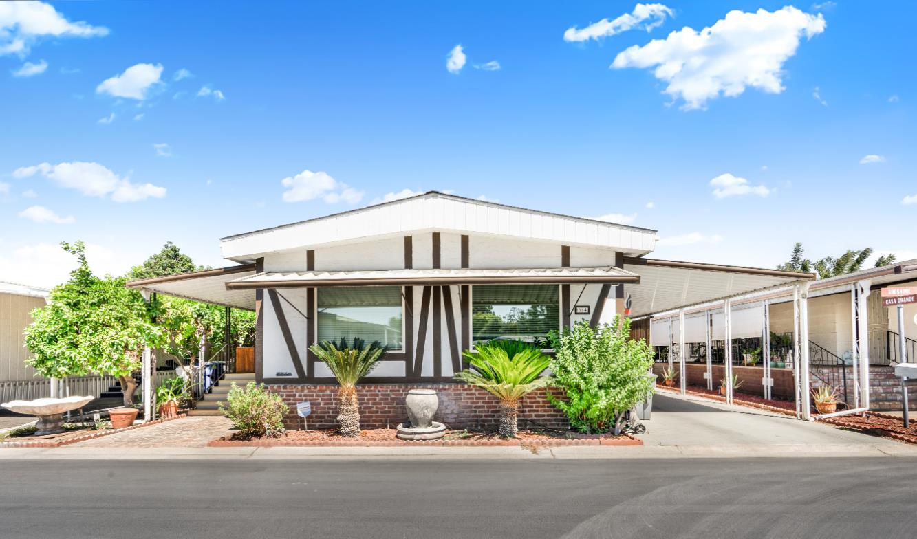 2706 W Ashlan Ave #54, Fresno, CA 93705