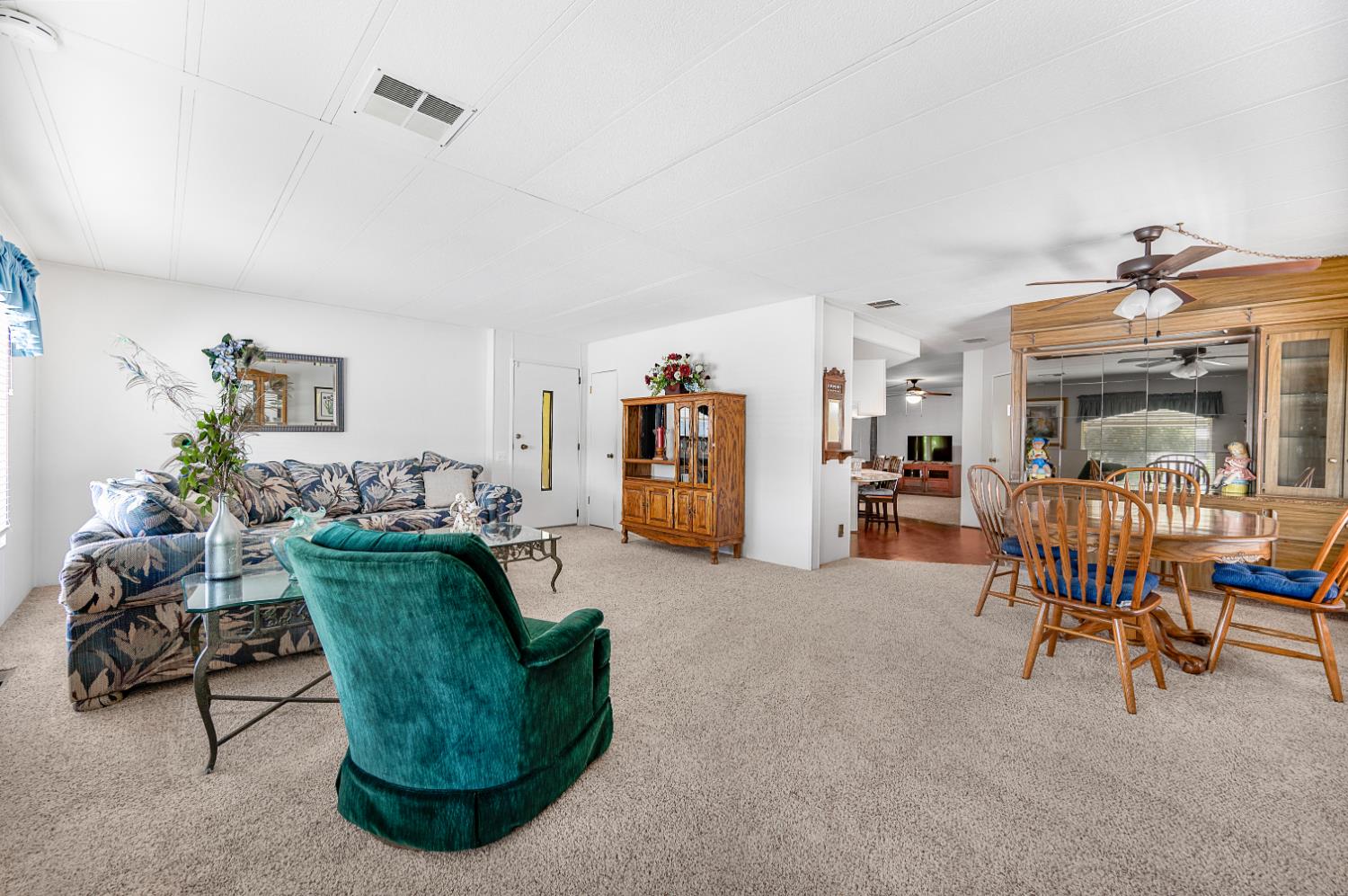 2706 W Ashlan Ave #54, Fresno, CA 93705