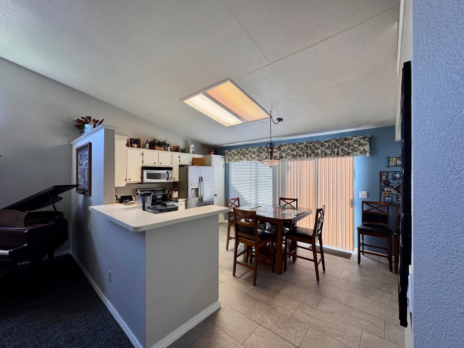 240 Gelf Ln, Modesto, CA 95357