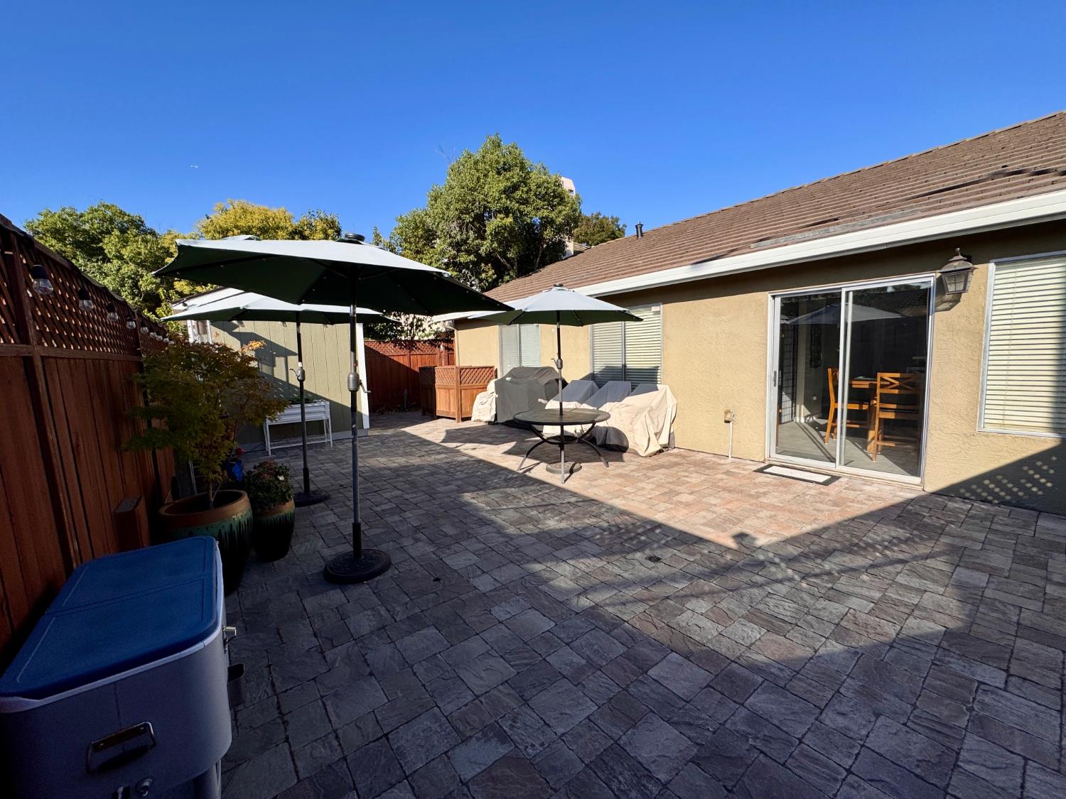 240 Gelf Ln, Modesto, CA 95357