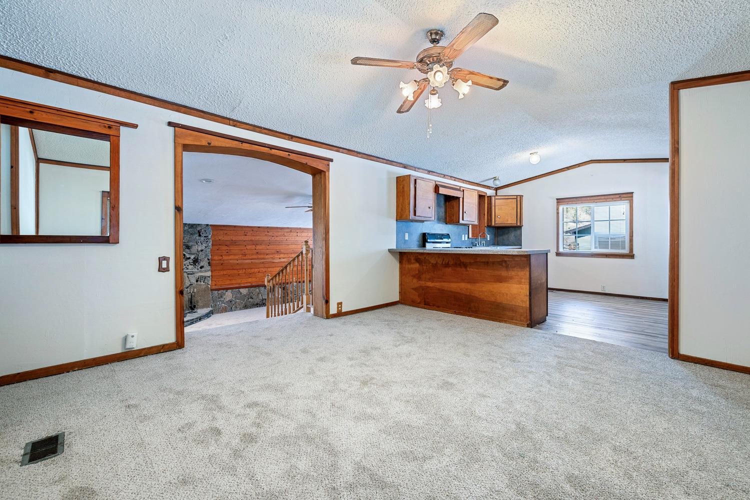 33086 Linson Rd, Tollhouse, CA 93667