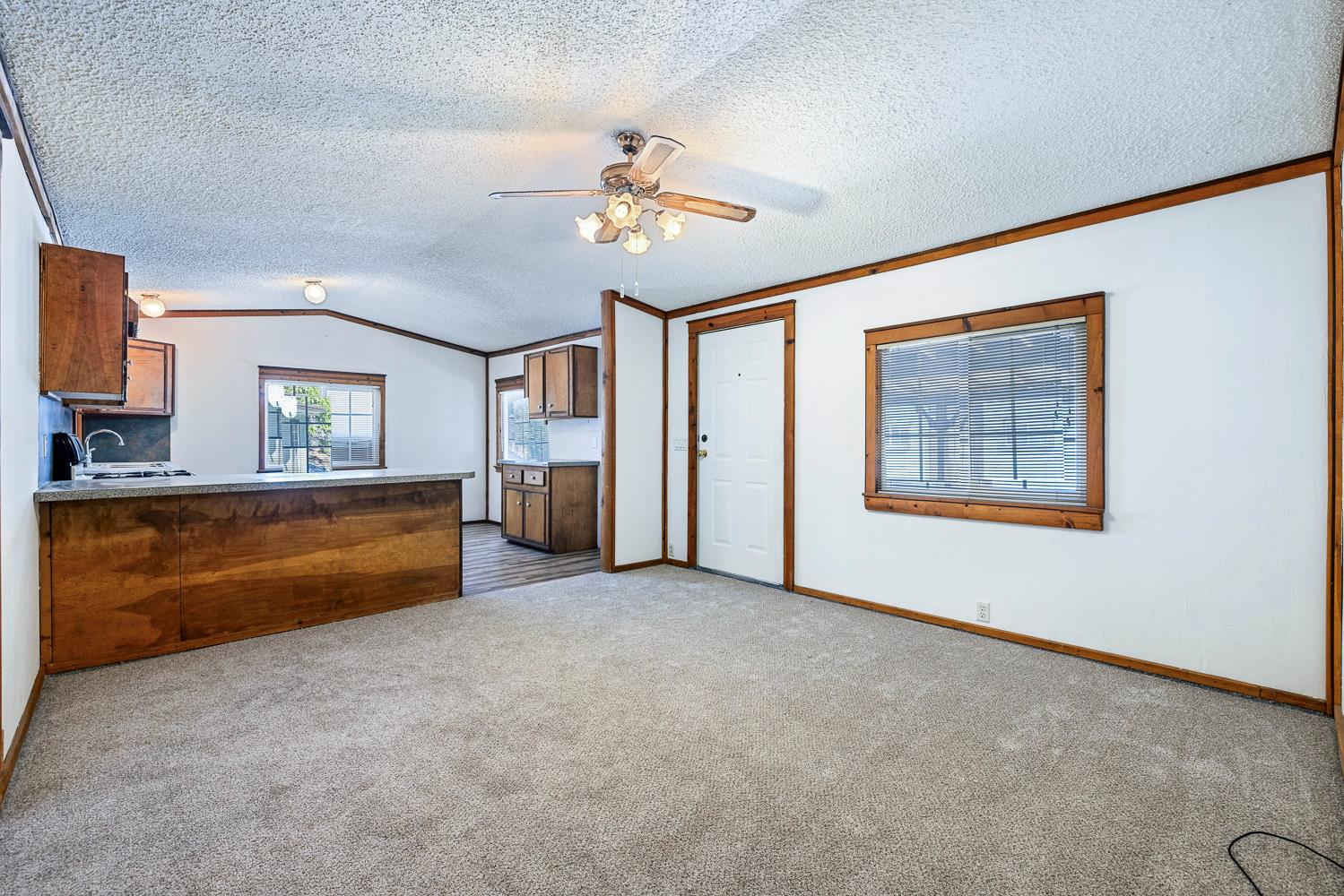 33086 Linson Rd, Tollhouse, CA 93667