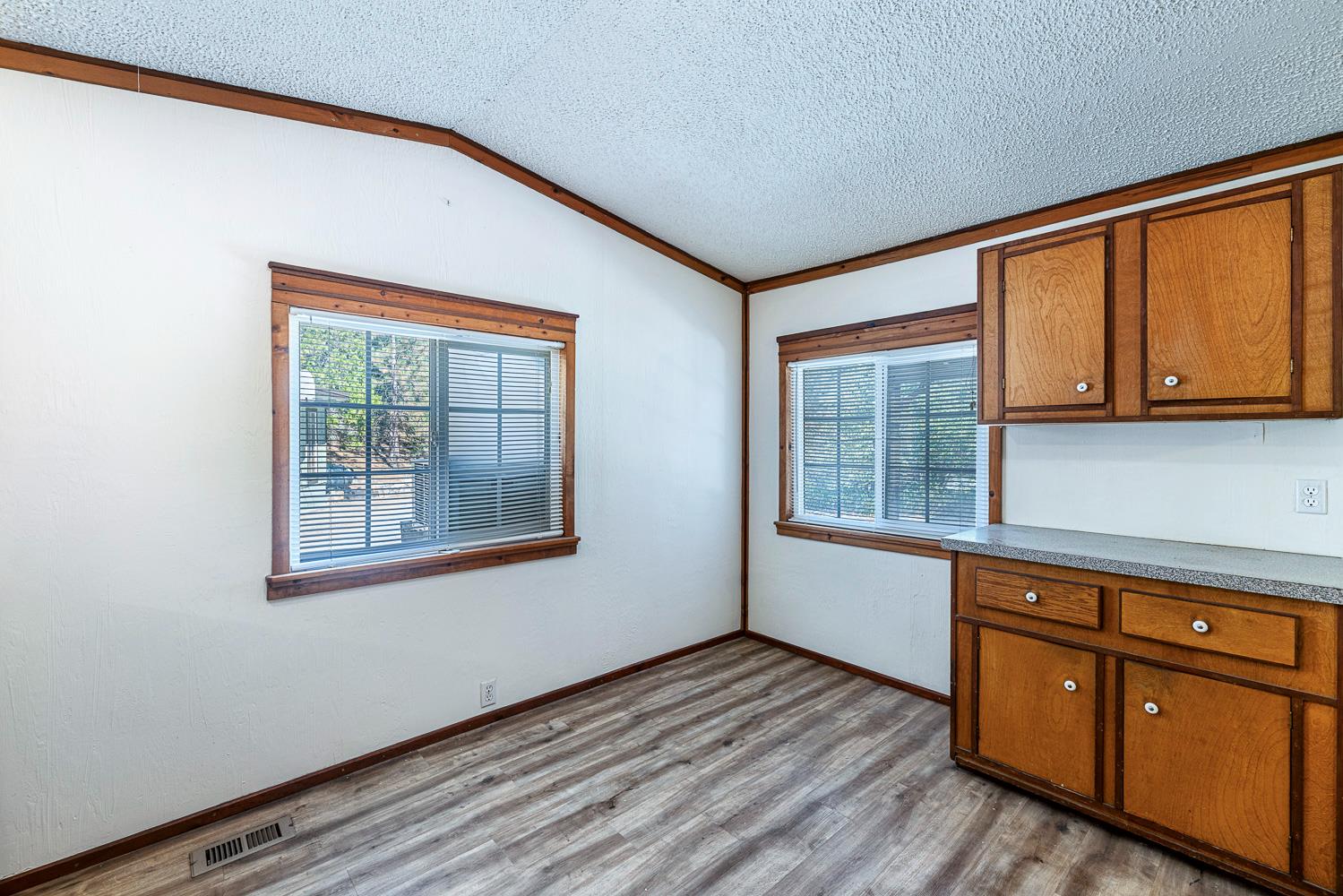 33086 Linson Rd, Tollhouse, CA 93667