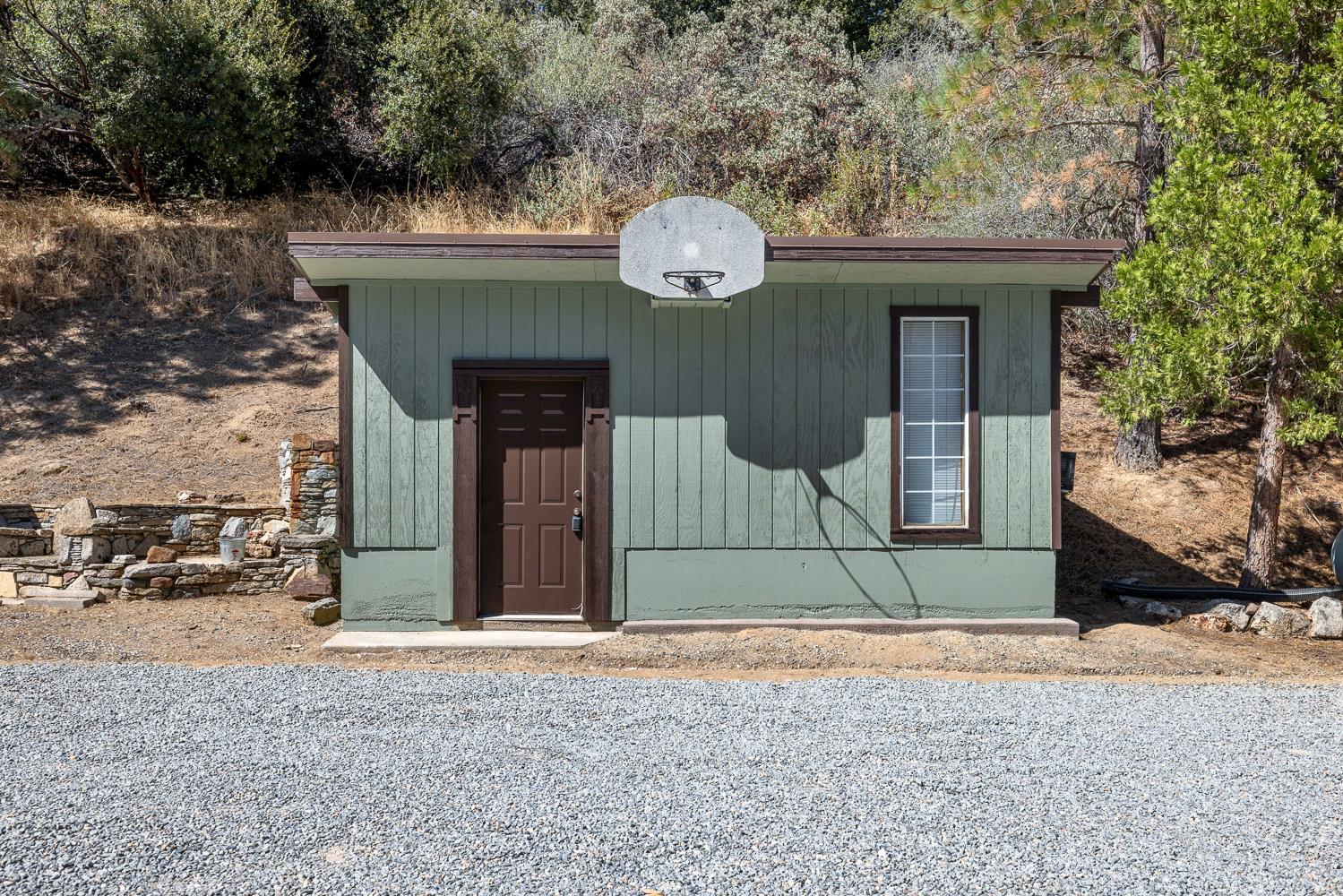 33086 Linson Rd, Tollhouse, CA 93667