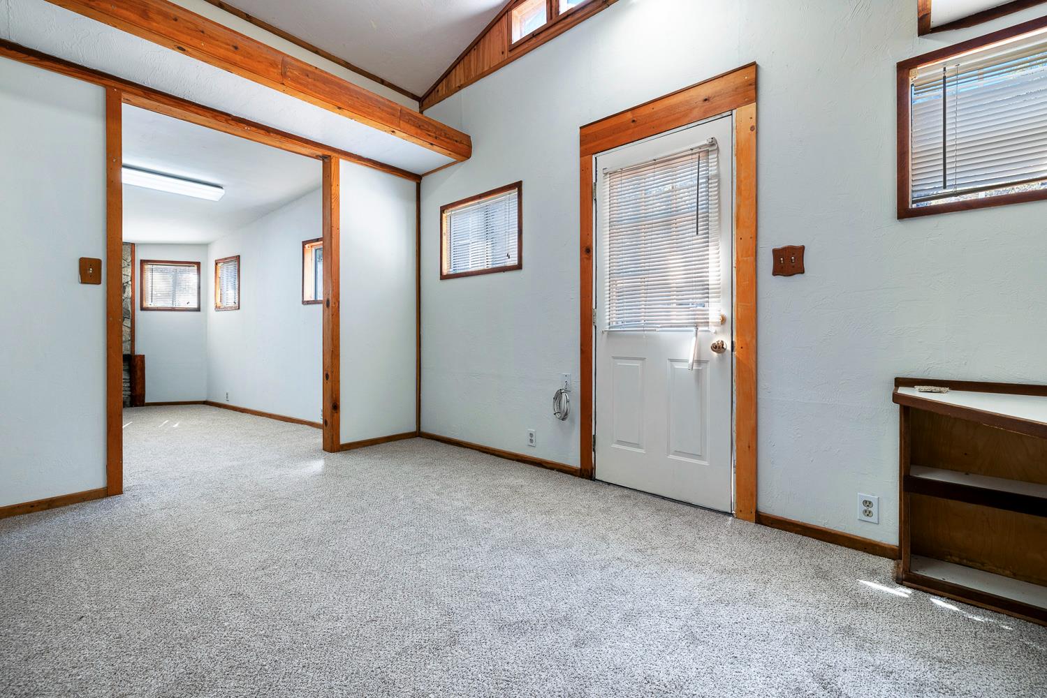 33086 Linson Rd, Tollhouse, CA 93667