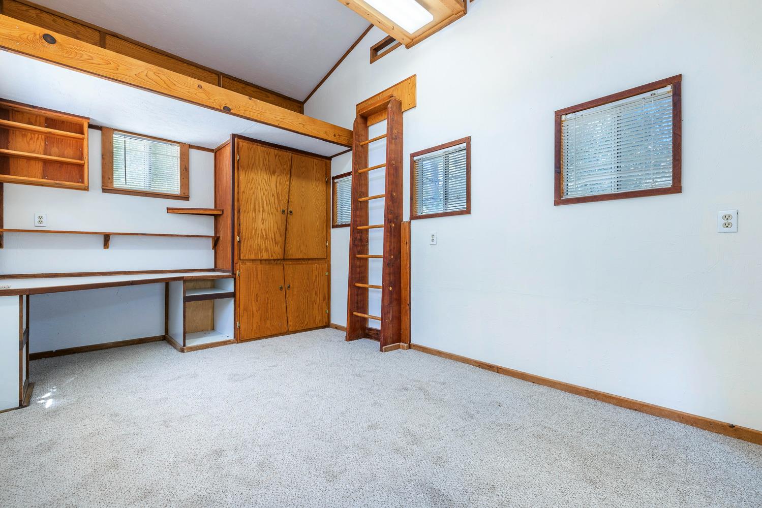 33086 Linson Rd, Tollhouse, CA 93667