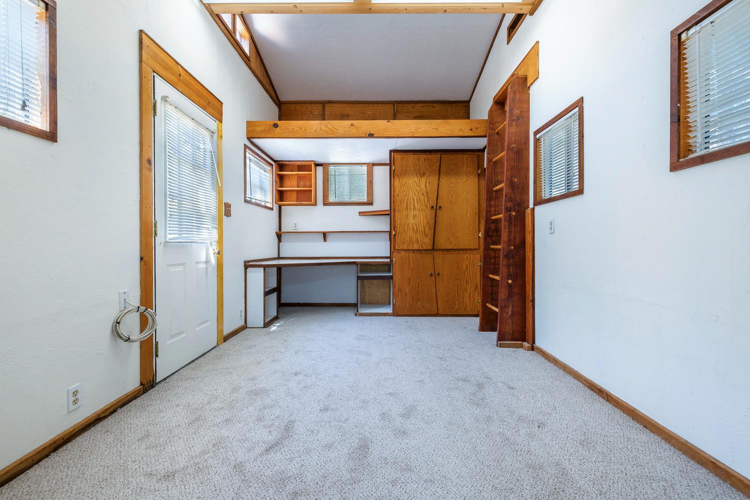 33086 Linson Rd, Tollhouse, CA 93667