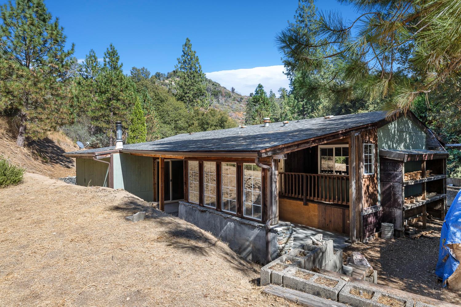 33086 Linson Rd, Tollhouse, CA 93667