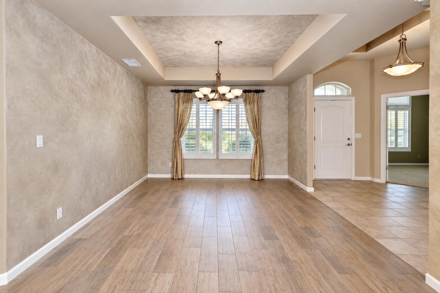 7025 N Pleasant Ave #108, Fresno, CA 93711