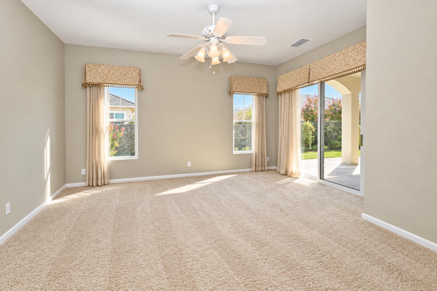 7025 N Pleasant Ave #108, Fresno, CA 93711