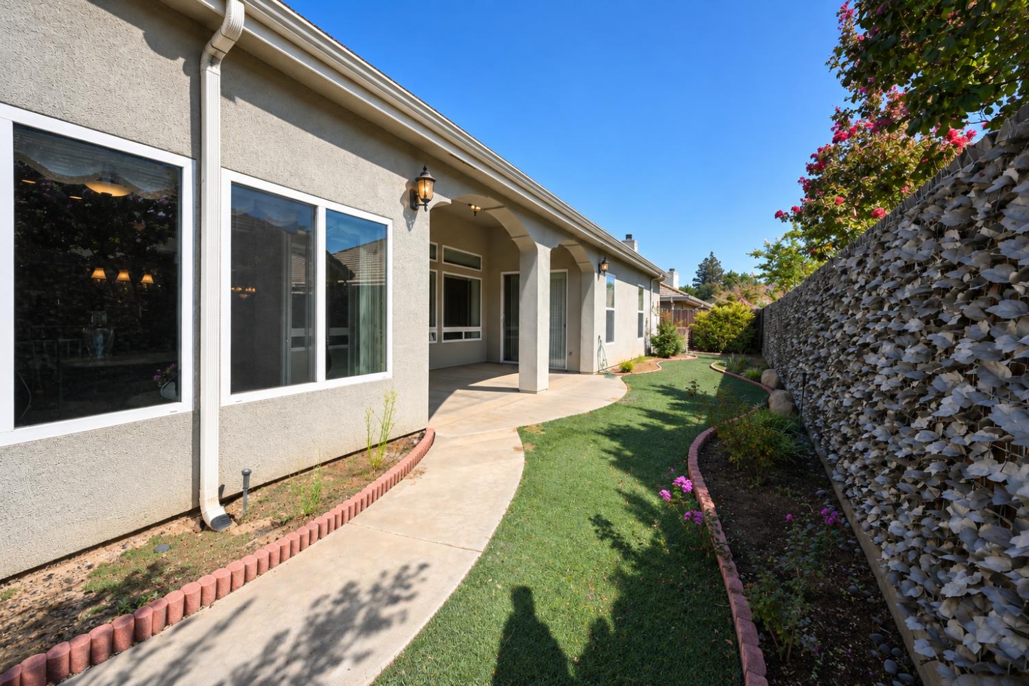 7025 N Pleasant Ave #108, Fresno, CA 93711