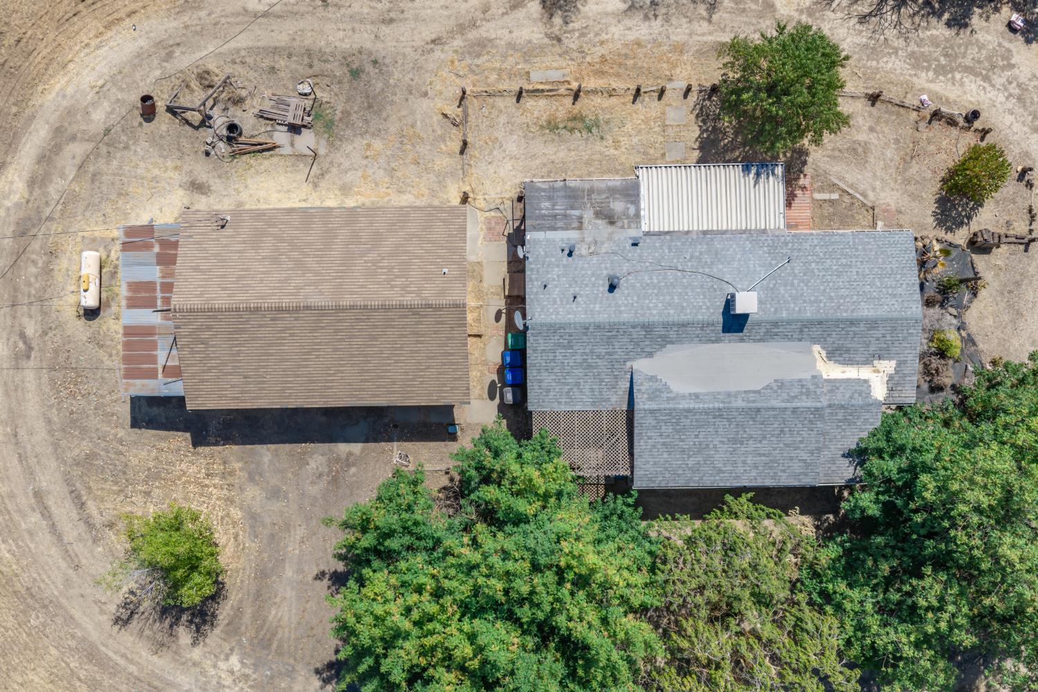 12752 N Robinson Ave, Sanger, CA 93657