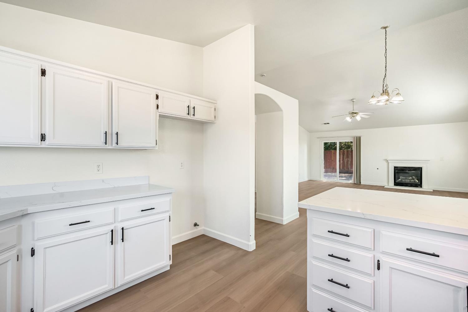 4285 W Saginaw Way, Fresno, CA 93722