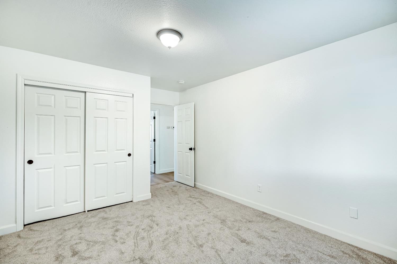 4285 W Saginaw Way, Fresno, CA 93722